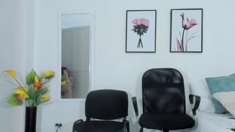 Snapshot of grettel__ chatting on January 20, 8:18 pm Gretel online show from January 20, 8:18 pm