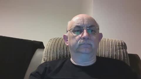 Master  Sir online show from February 8, 9:51 pm