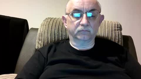 Master  Sir online show from December 27, 7:14 pm