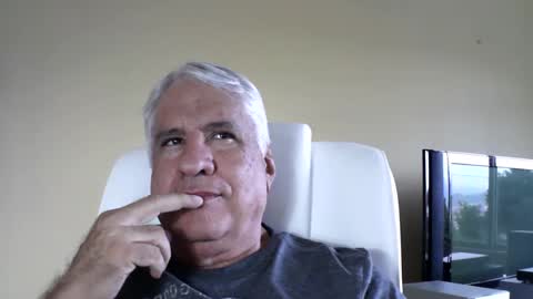 grisa01 online show from April 23, 12:40 pm