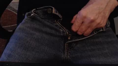 griz01 online show from November 13, 6:54 pm