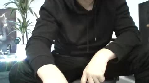 gross56554 online show from December 15, 4:15 pm