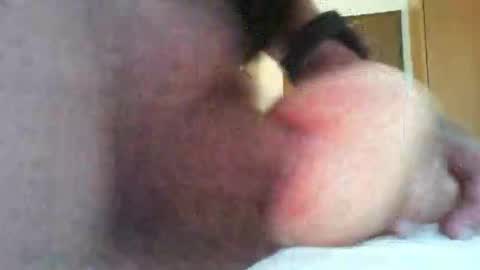 Snapshot of grosseeichel chatting on October 17, 1:04 pm GrosseEichel online show from October 17, 1:04 pm