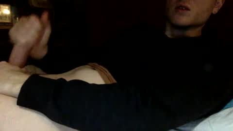 gruendamien online show from February 16, 11:03 pm