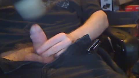 Snapshot of gruhahn chatting on January 23, 5:24 am DankMess online show from January 23, 5:24 am