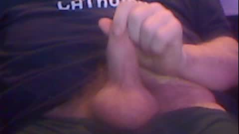 Snapshot of gruhahn chatting on February 24, 4:16 am DankMess online show from February 24, 4:16 am