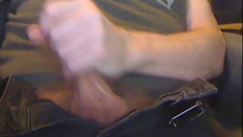 Snapshot of gruhahn chatting on January 21, 11:34 pm DankMess online show from January 21, 11:34 pm