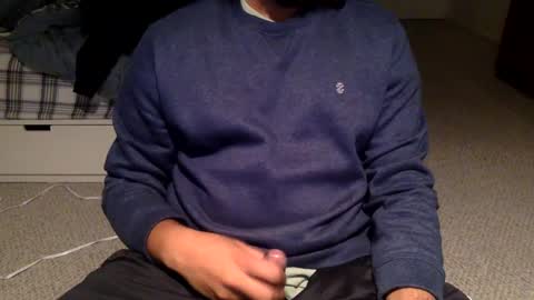 gtrdr34m online show from December 2, 6:35 am