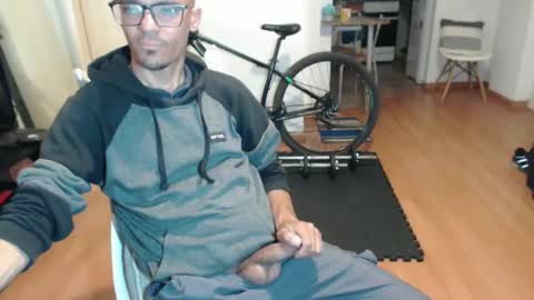 guachin_new online show from October 19, 6:40 am