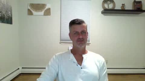 gudguy2025 online show from October 3, 12:53 am