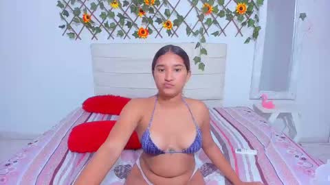 guiselle_lan online show from December 10, 2:16 am