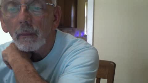 Roy online show from February 8, 7:27 pm