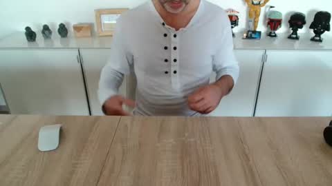 gux4dd online show from March 5, 12:55 pm