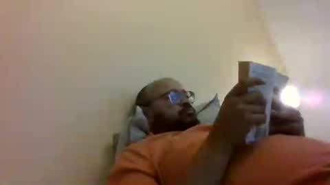 guy_wood15 online show from July 6, 7:27 pm