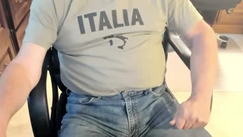 Guy online show from April 19, 12:50 pm