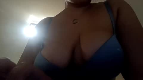 gwendolynfoster online show from October 30, 9:32 am