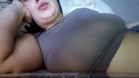 gwendolynfoster online show from November 3, 11:28 pm