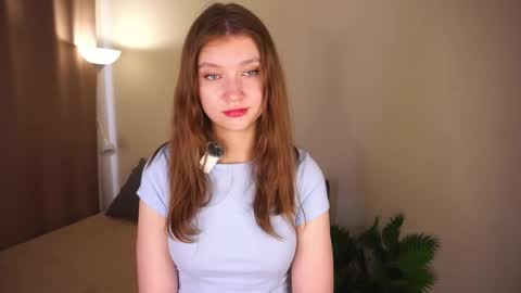 Molly online show from May 13, 7:40 am