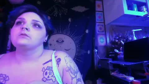 Goddess Fe online show from June 25, 1:24 am
