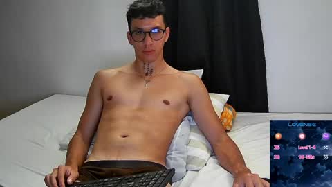 gyo online show from April 15, 1:03 pm