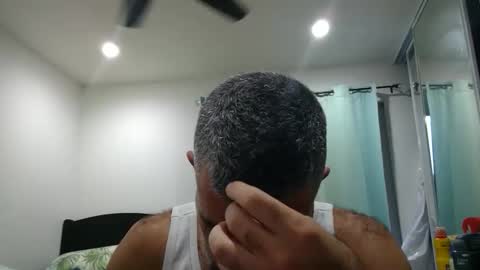 Snapshot of h0nest84 chatting on September 22, 12:48 am h0nest84 online show from September 22, 12:48 am
