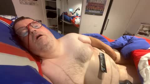 Snapshot of h20976 chatting on January 12, 1:05 pm h20976 online show from January 12, 1:05 pm