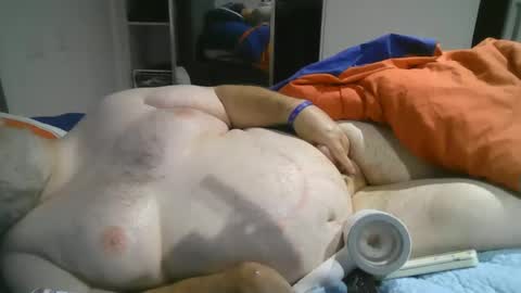 Snapshot of h20976 chatting on February 26, 1:54 pm h20976 online show from February 26, 1:54 pm