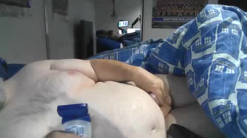 Snapshot of h20976 chatting on January 3, 11:14 am h20976 online show from January 3, 11:14 am