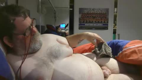 Snapshot of h20976 chatting on December 29, 12:45 pm h20976 online show from December 29, 12:45 pm