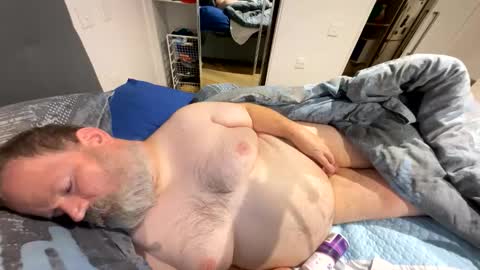 Snapshot of h20976 chatting on October 10, 12:33 pm h20976 online show from October 10, 12:33 pm