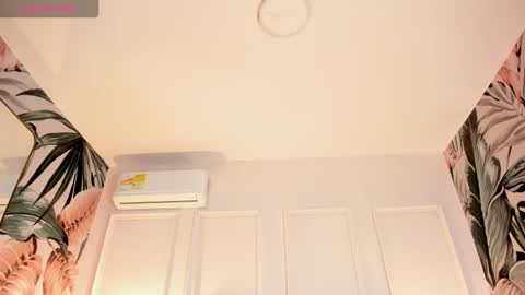 hada_magica online show from February 15, 6:50 pm