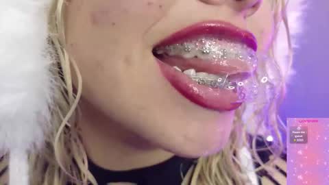 Haely online show from March 11, 12:13 am