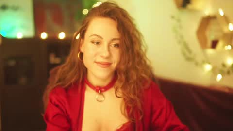 hahayessihaveone online show from December 13, 7:53 pm