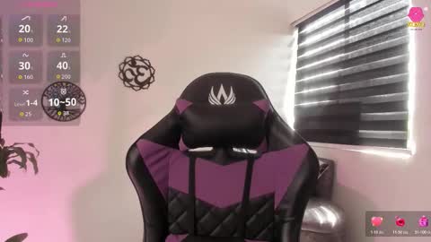 Hailee online show from January 6, 4:00 pm