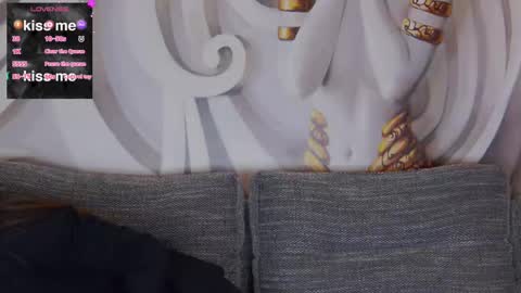 Snapshot of hailey_peach chatting on March 3, 6:46 pm HaileyPeach online show from March 3, 6:46 pm