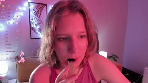 Hailey online show from November 26, 8:55 am