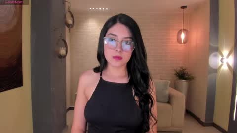 Hailey online show from December 15, 12:01 pm