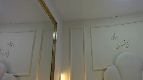 haileysans online show from April 10, 11:37 am