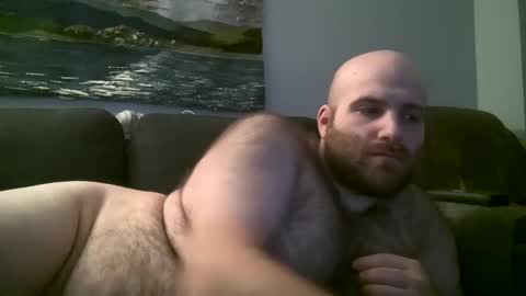 Snapshot of hairiestbear chatting on February 16, 7:37 am Hairiest Bear online show from February 16, 7:37 am