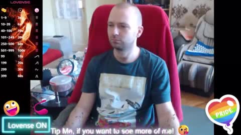 Snapshot of hairyass25yo chatting on March 8, 1:25 pm Puppy3 StockyDaddiesmusclebearsbeefybigmans online show from March 8, 1:25 pm