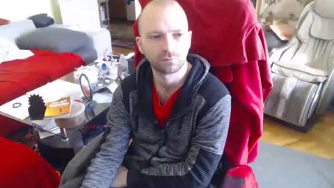 Snapshot of hairyass25yo chatting on February 11, 11:31 am Puppy3 StockyDaddiesmusclebearsbeefybigmans online show from February 11, 11:31 am