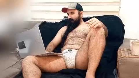 Hairy Beard Smoker online show from July 15, 9:41 pm
