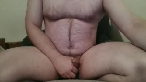 hairychest222141 online show from February 11, 7:23 am