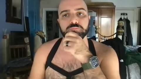 Hairy Guy online show from September 30, 12:15 pm