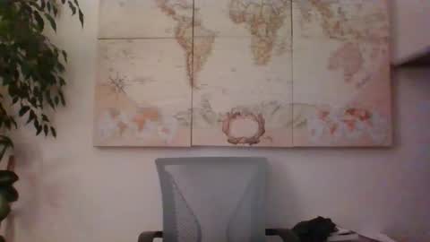 hairypussylover089 online show from October 25, 3:51 am