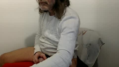 Snapshot of hairytonkas chatting on January 1, 2:20 pm HairyTonkas online show from January 1, 2:20 pm