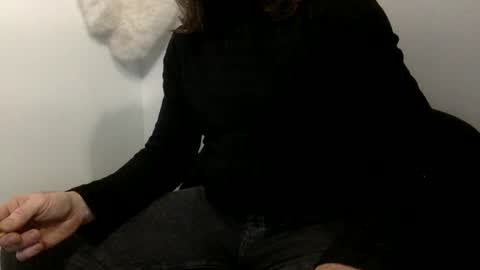 Snapshot of hairytonkas chatting on March 9, 4:16 am HairyTonkas online show from March 9, 4:16 am