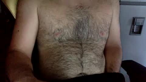 Snapshot of hairyweedman chatting on September 21, 10:25 pm NN420 online show from September 21, 10:25 pm