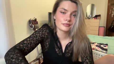 Snapshot of haley_rune chatting on March 1, 2:34 pm haley_rune online show from March 1, 2:34 pm
