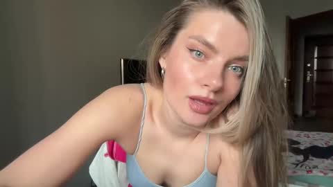 Snapshot of haley_rune chatting on February 26, 1:32 pm haley_rune online show from February 26, 1:32 pm